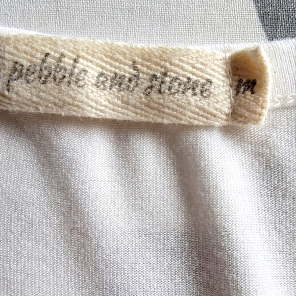 Pebble and Stone Blouse Size M - Picture 3 of 4